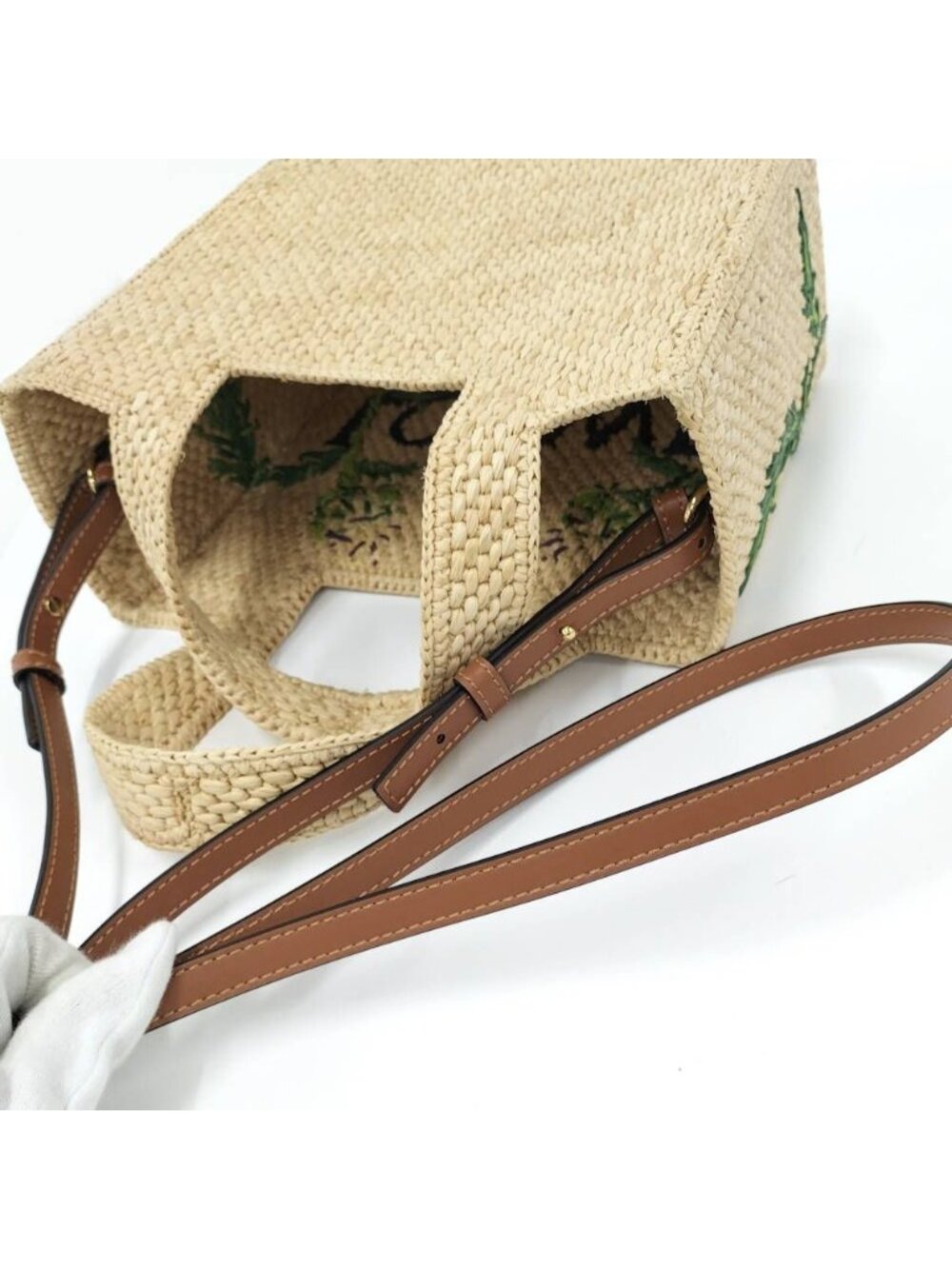 Loewe Font Small Tote Raffia View 6